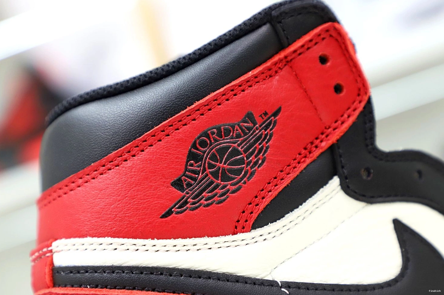 OG JORDAN TOE' HIGH AIR RETRO 1 'BRED 0721